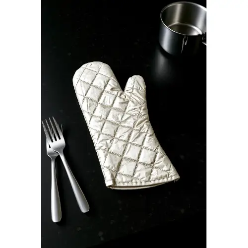 Glove - Image 4